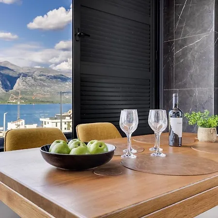 Appartement Sea & Mountain View & Private Pool Vinjerac