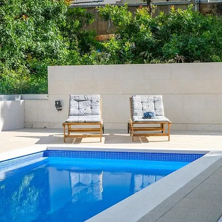Appartement Sea & Mountain View & Private Pool